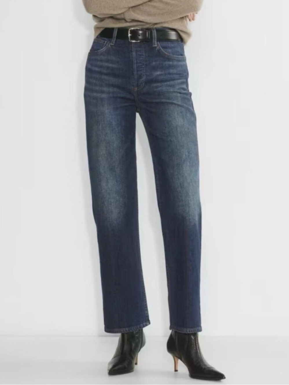 Aritzia The Arlo High Rise Straight Jeans Womens Blue Medium Wash Denim 28L